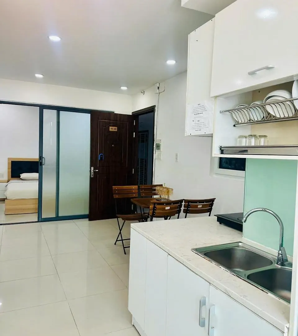 Infinity Sea View Apartment Να Τρανγκ