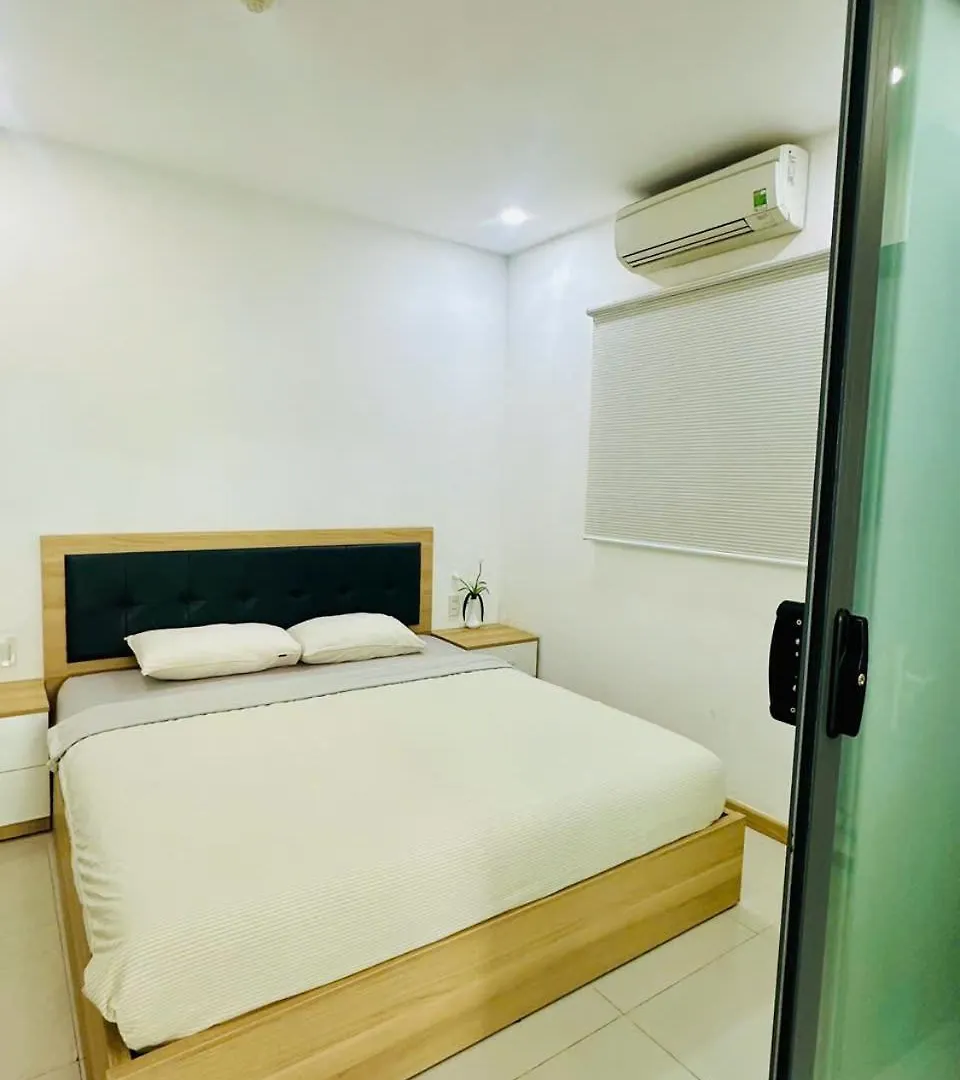 Infinity Sea View Apartment Να Τρανγκ