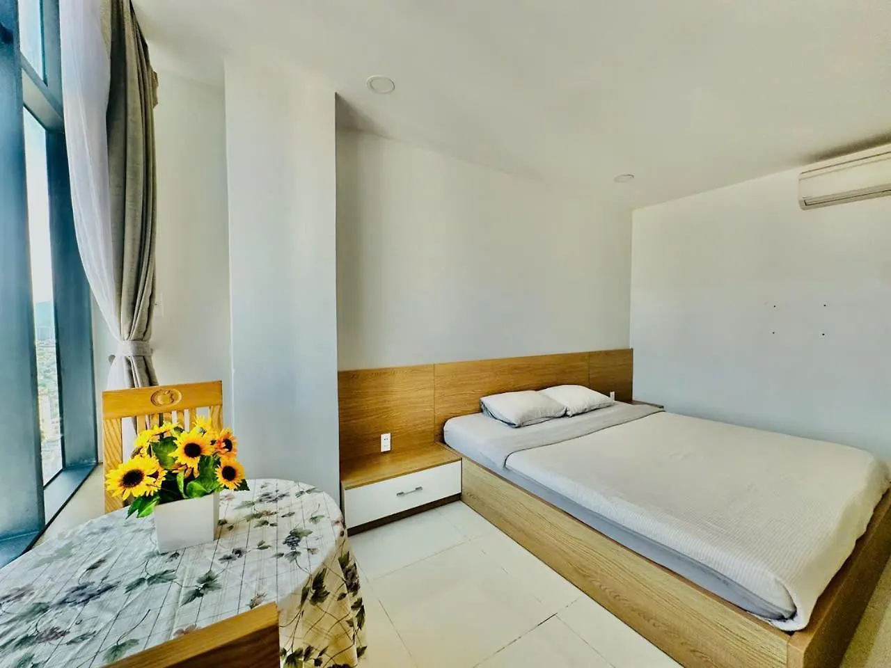 Infinity Sea View Apartment Να Τρανγκ