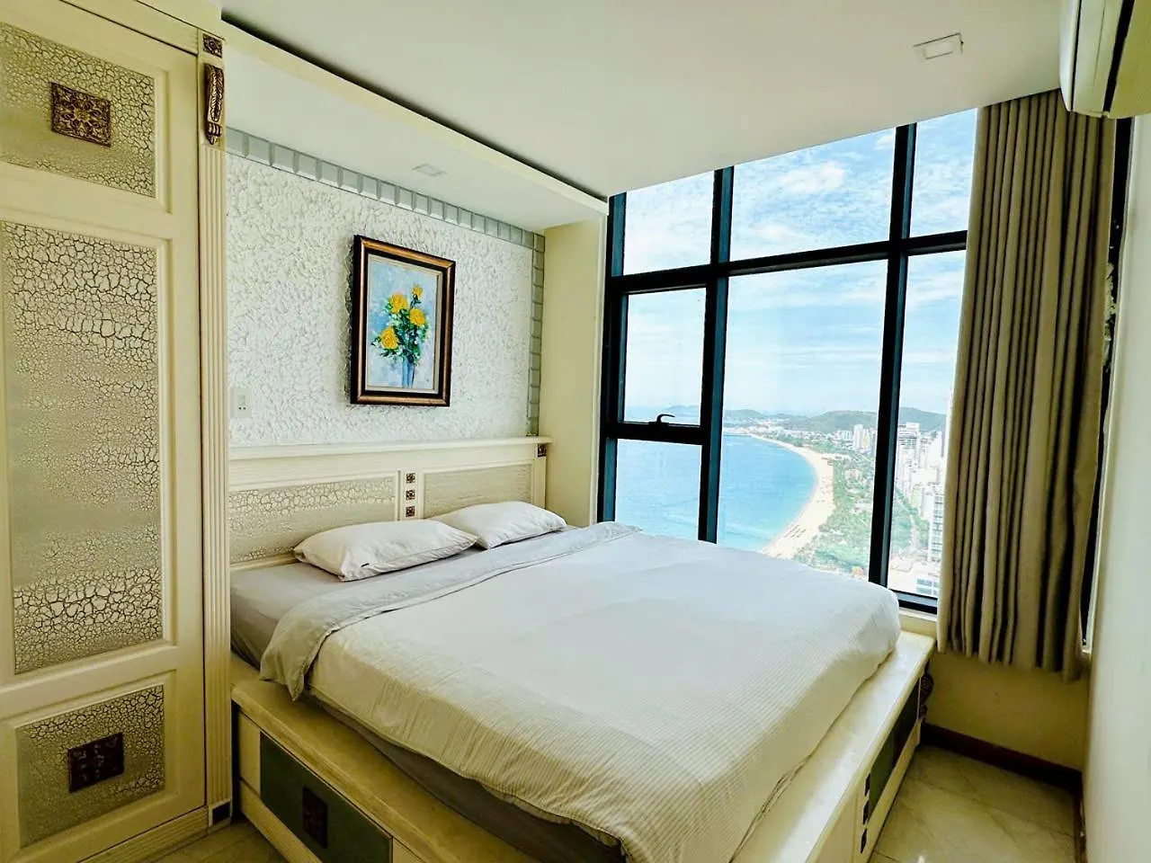 Infinity Sea View Apartment Να Τρανγκ