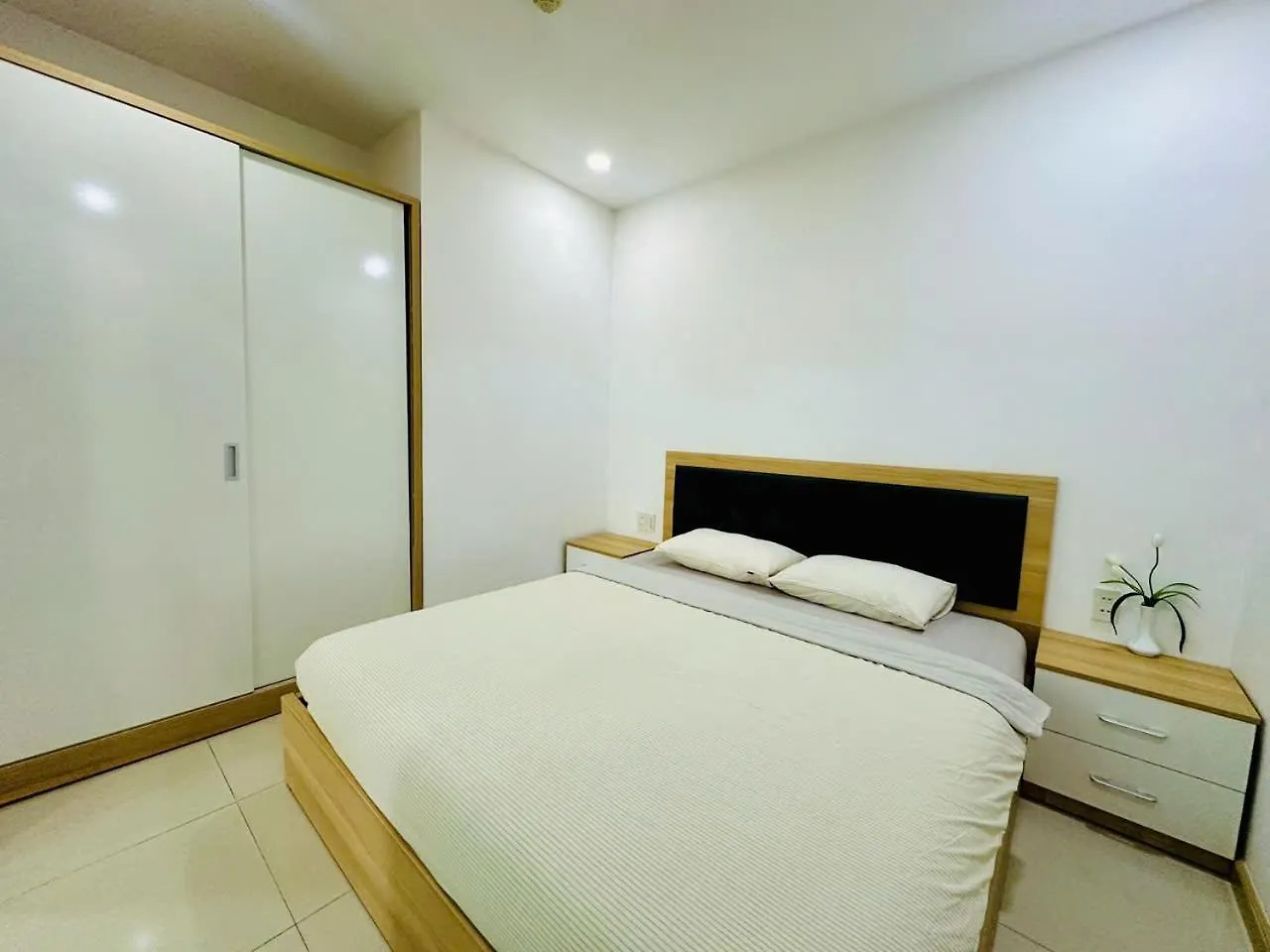 Infinity Sea View Apartment Nha Trang Vietnam